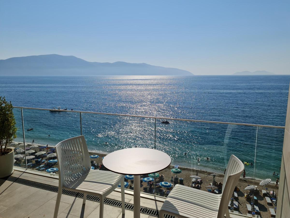 Hotel Aross Vlore Exterior photo